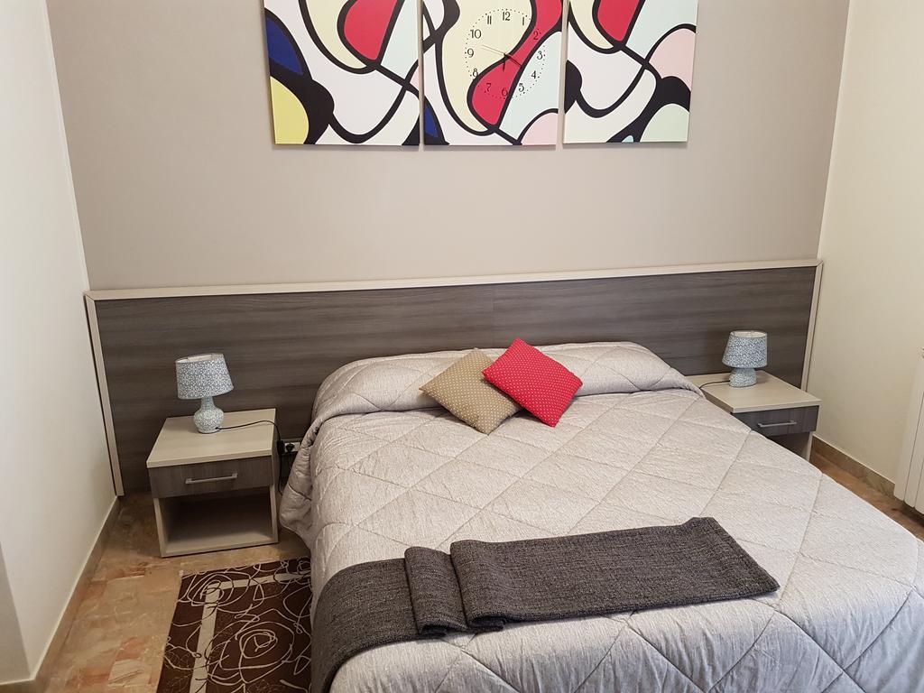 Camera Matrimoniale/Doppia con Letti Singoli con Bagno Privato